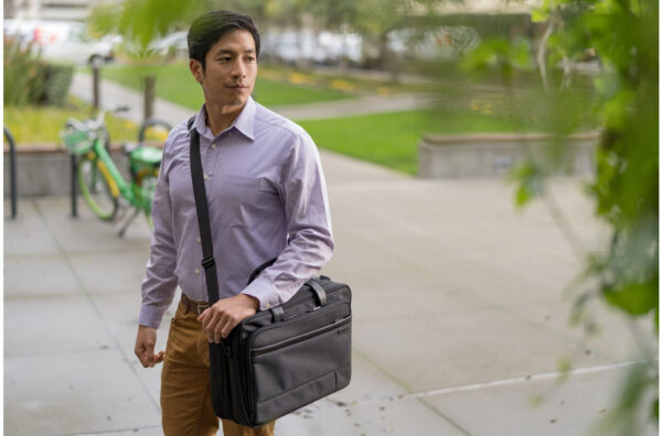 Kensington Contour™ 2.0 Business Laptop Briefcase — 15.6" - Afbeelding 13