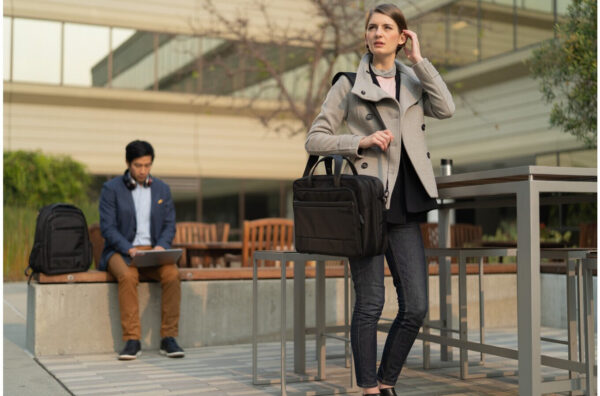 Kensington Contour™ 2.0 Business Laptop Briefcase — 15.6" - Afbeelding 10