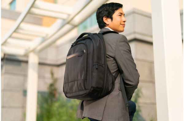 Kensington Contour™ 2.0 Pro Laptop Backpack - 17" - Afbeelding 15